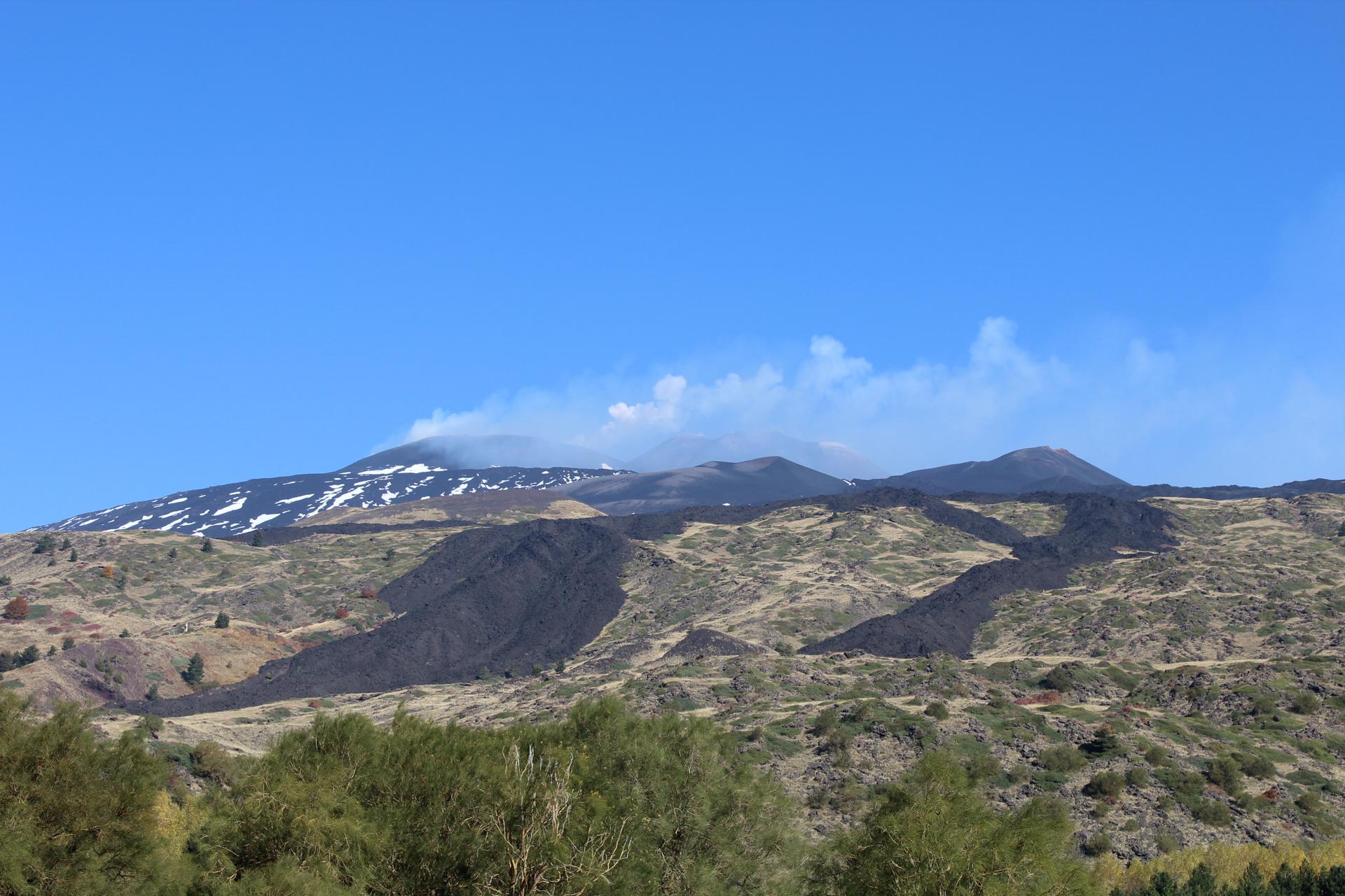 Tour guidato dell'Etna. Le colate laviche