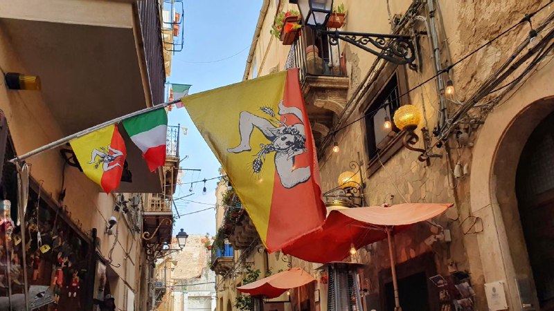 Bandiera della Sicilia